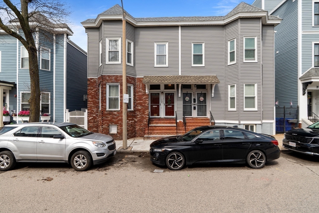 760-762 E 5th St # 2