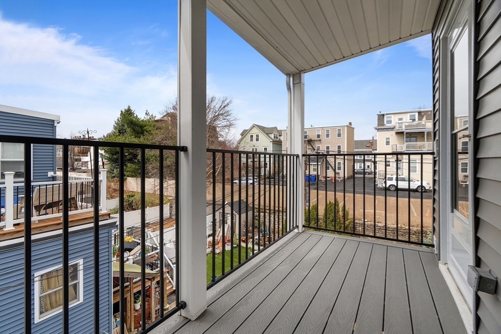 760-762 E 5th St # 2