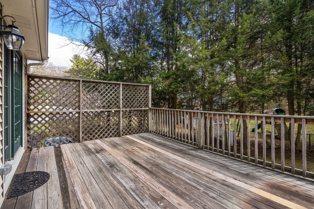 23 Hillcrest Road