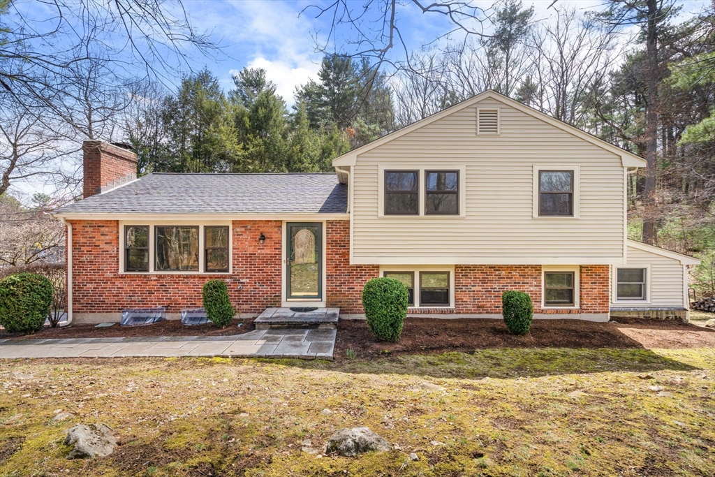 23 Hillcrest Road