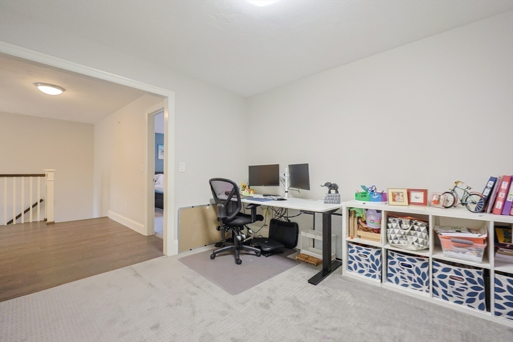 8 Riverstone Way # 8