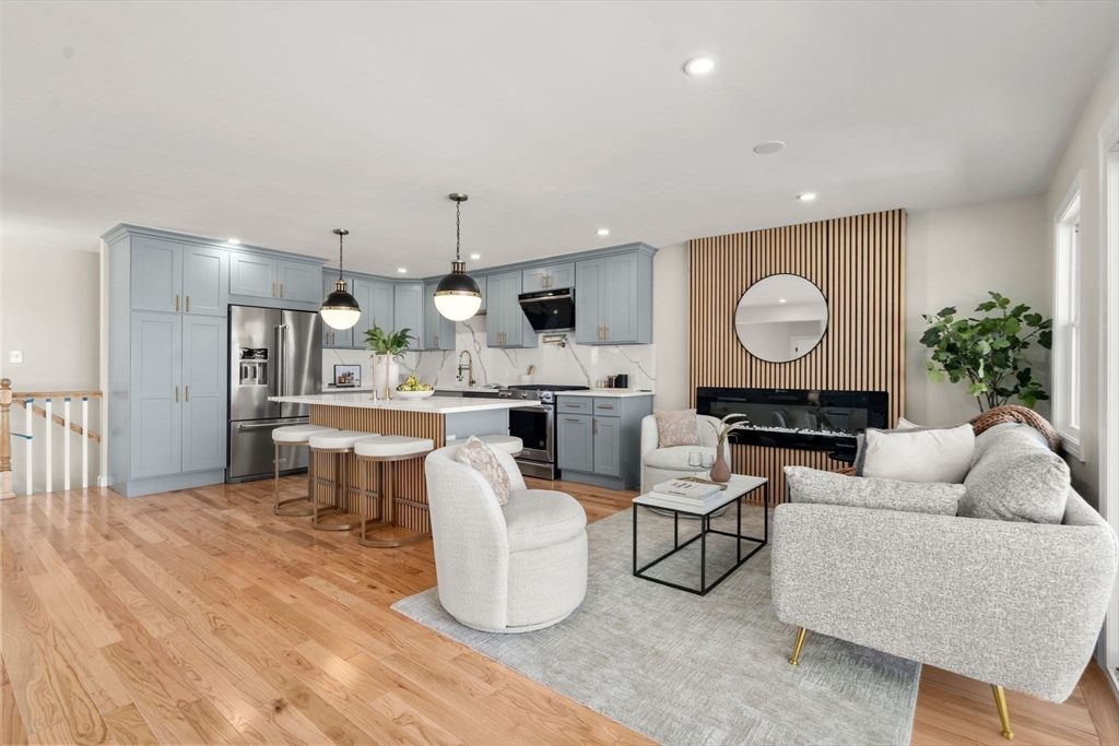 243 Riverside Dr