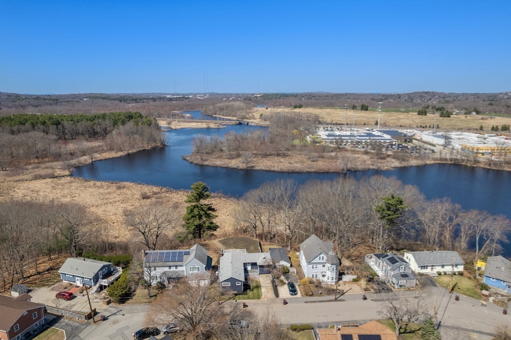 243 Riverside Dr