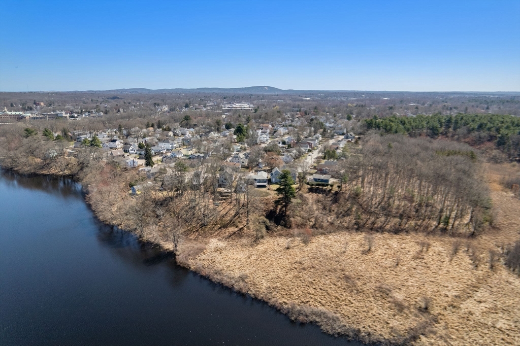 243 Riverside Dr