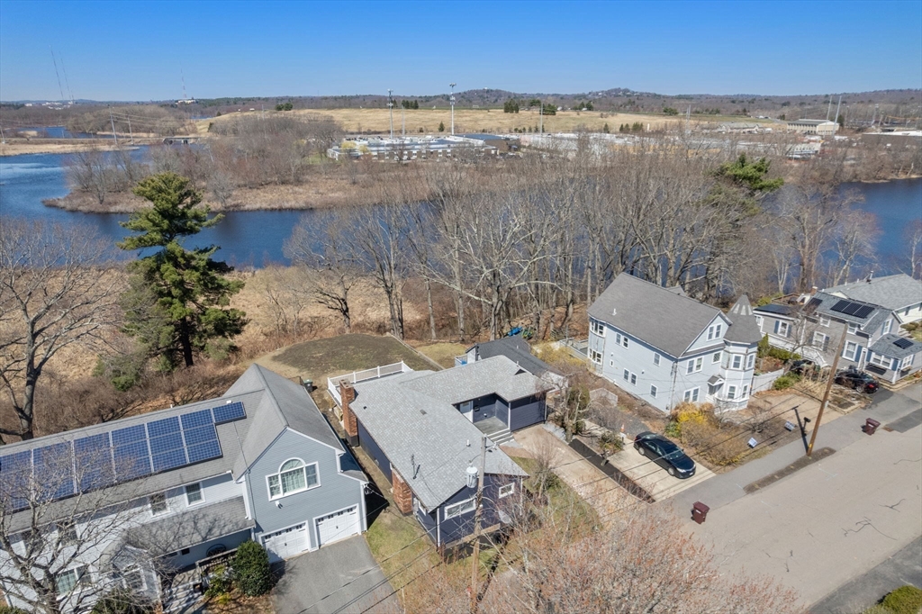 243 Riverside Dr