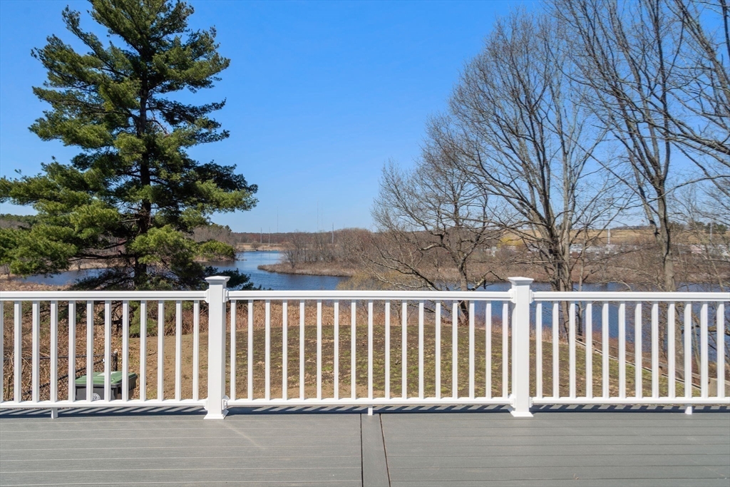 243 Riverside Dr