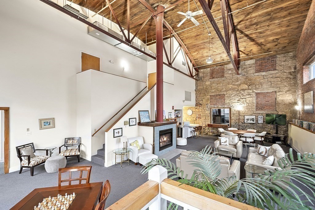 7 South Stone Mill # 524