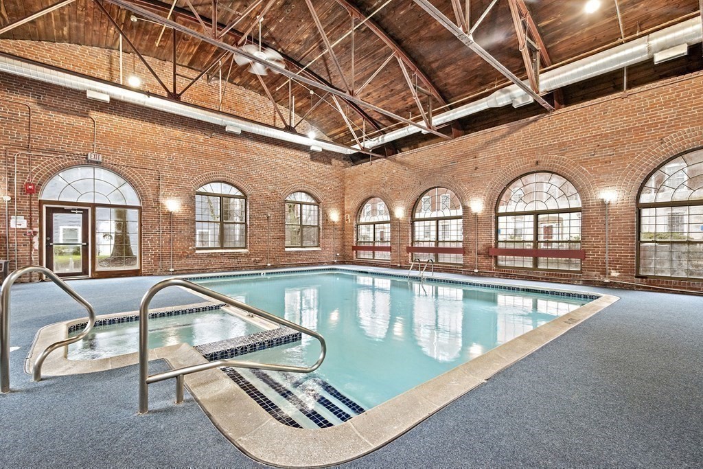 7 South Stone Mill # 524