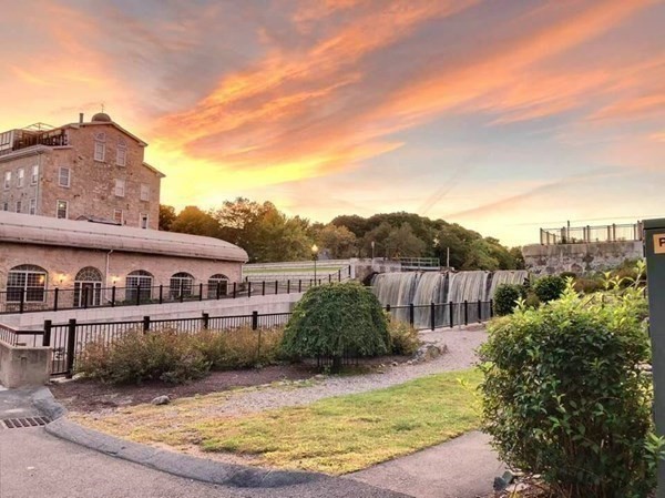 7 South Stone Mill # 524