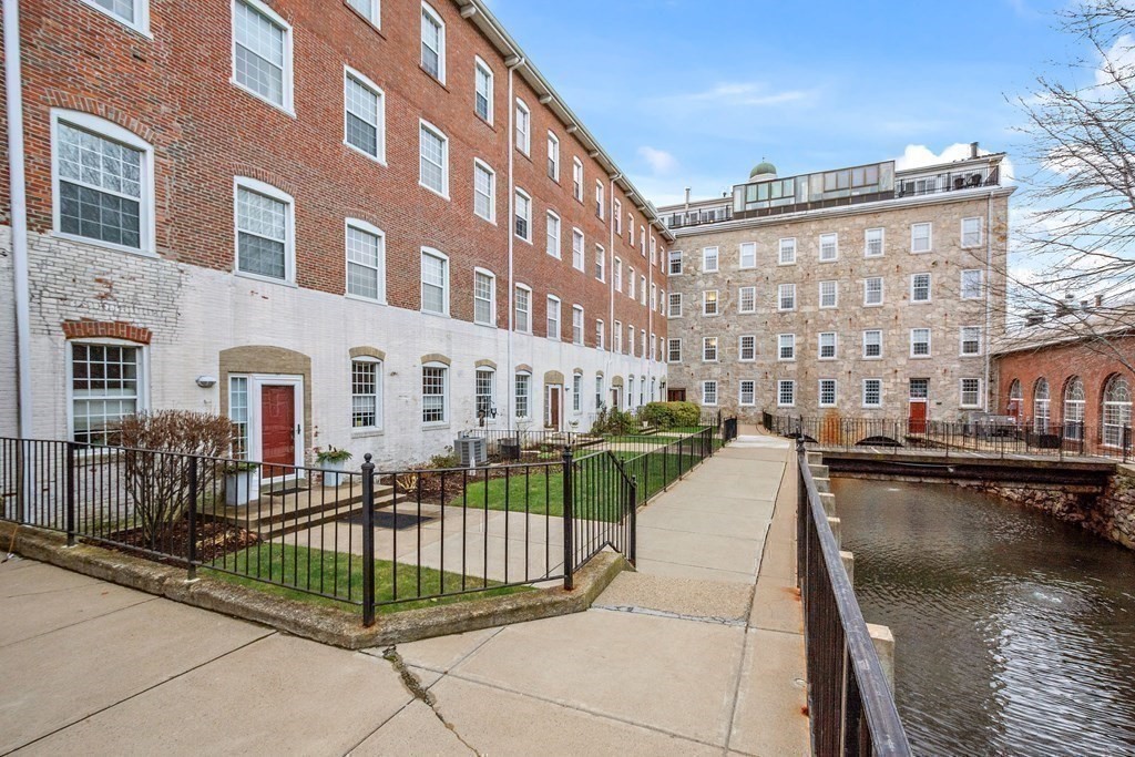 7 South Stone Mill # 524