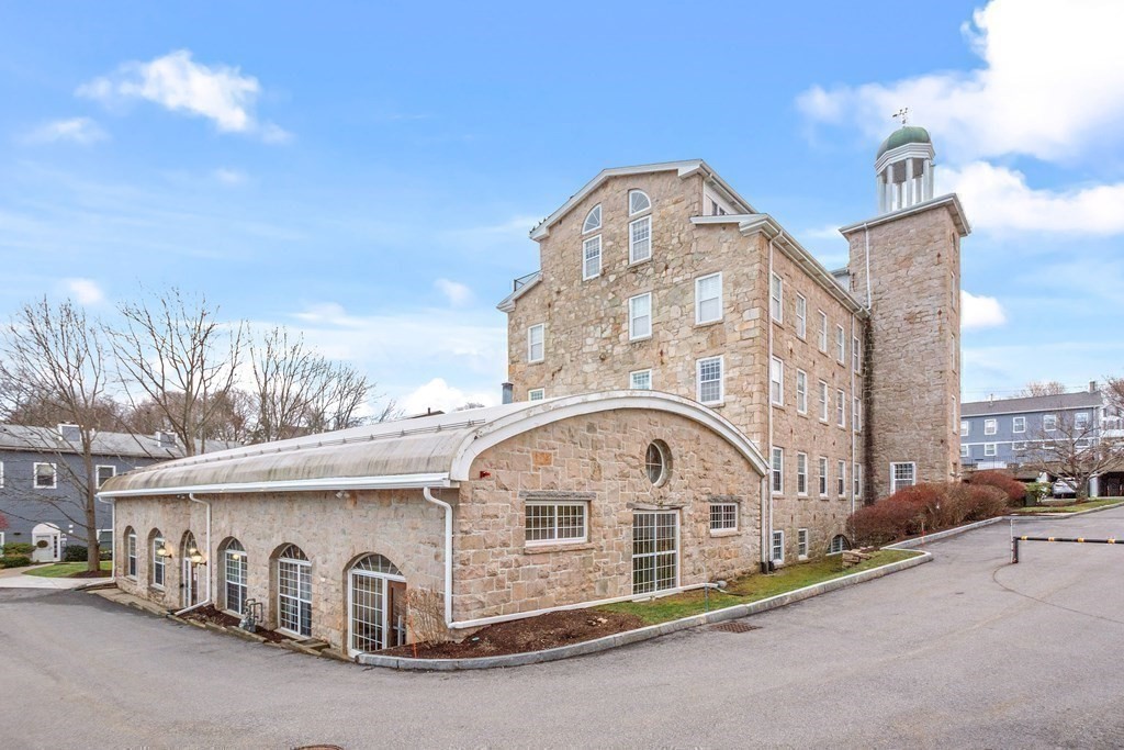 7 South Stone Mill # 524