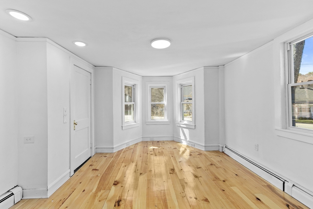 359 Hartford
