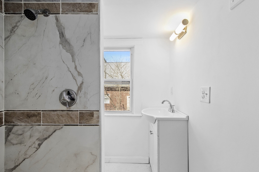 359 Hartford