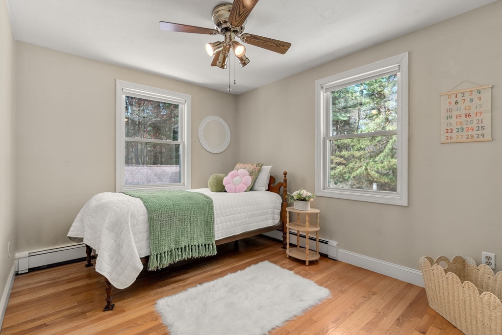189 1/2 Seekonk St