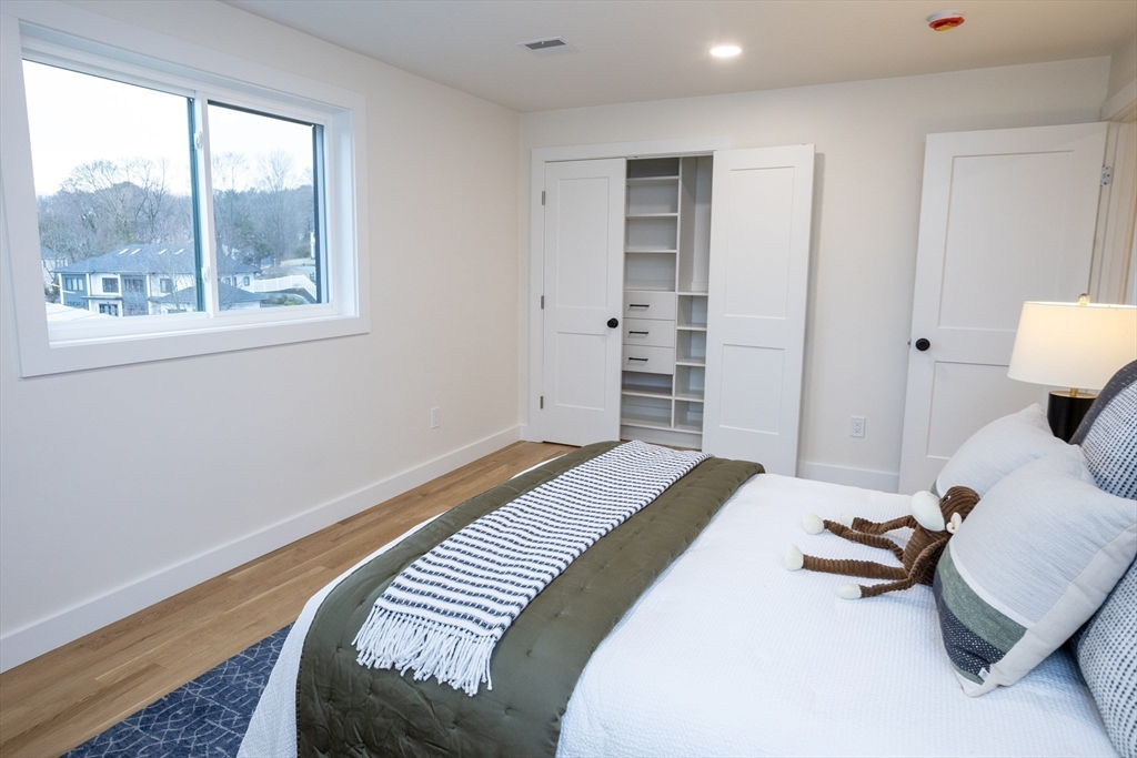 100 Woodbine Circle