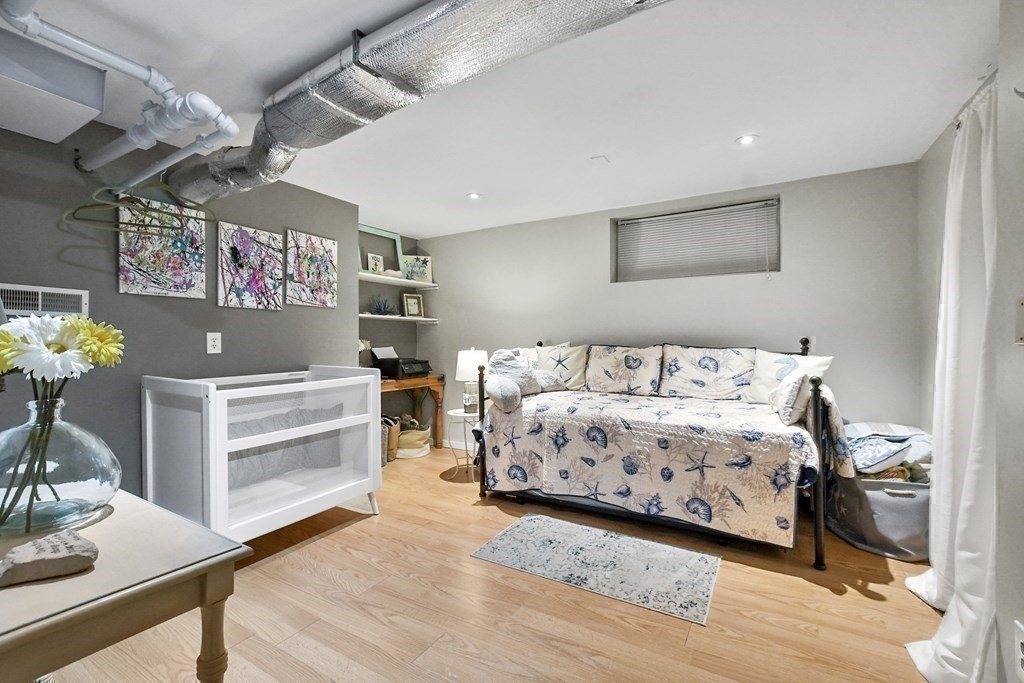 909 E 2nd Street # 1