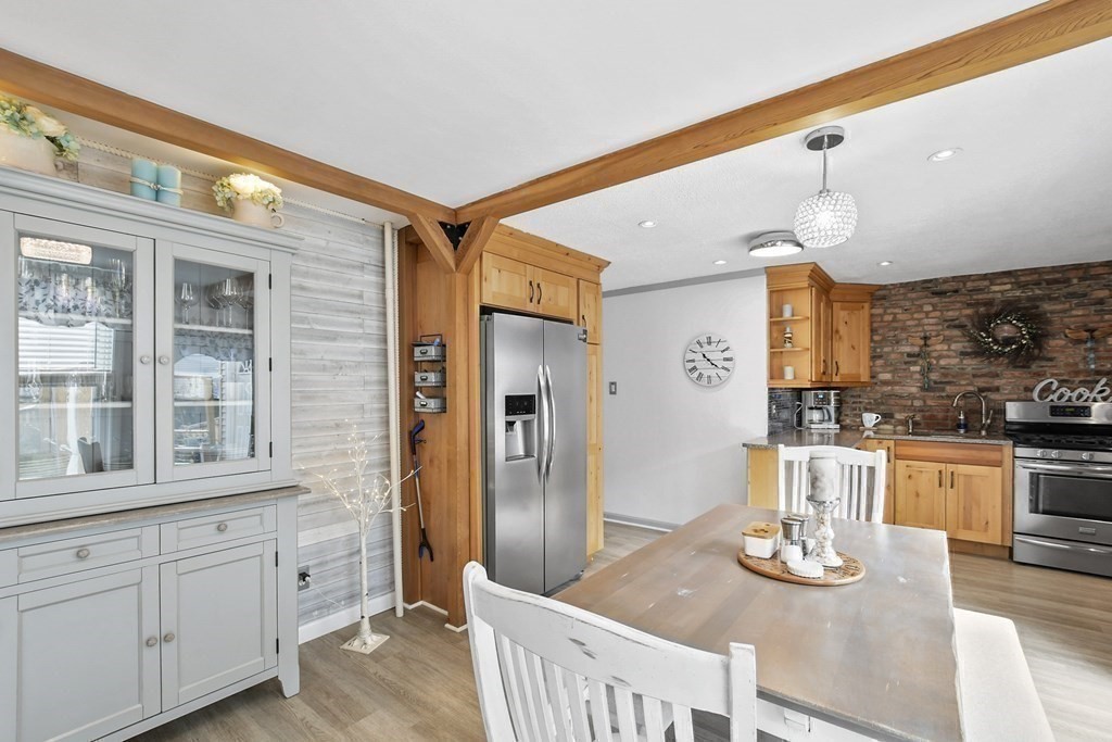 909 E 2nd Street # 1
