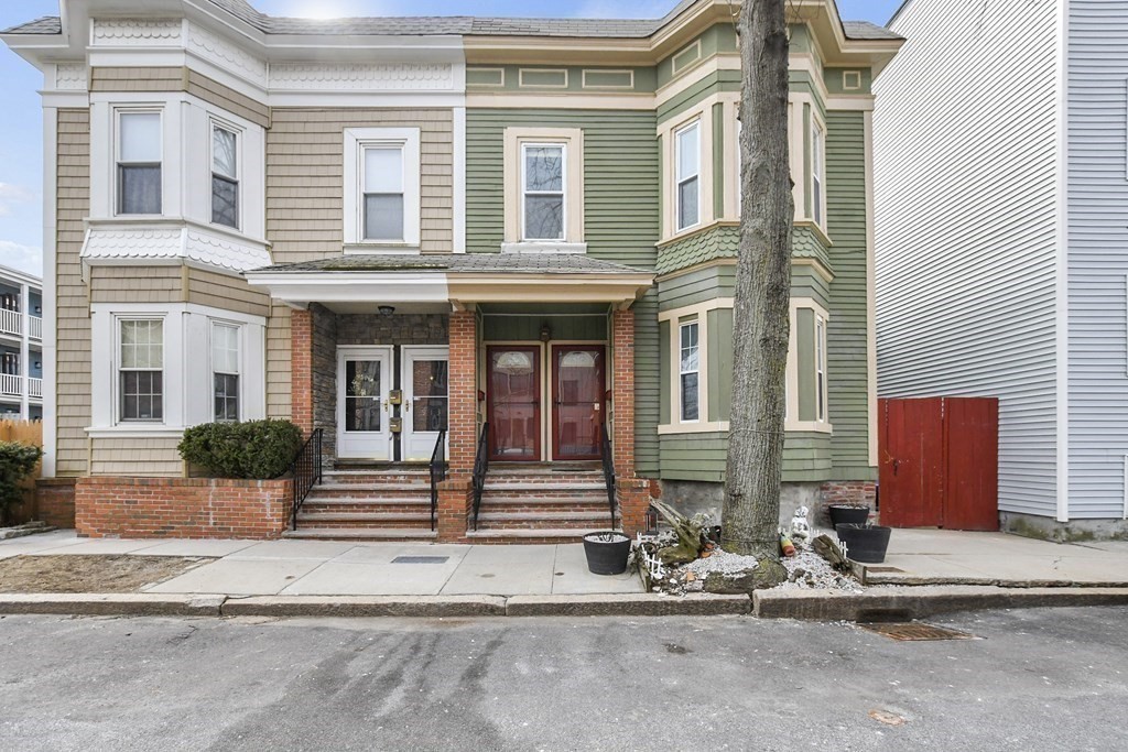 909 E 2nd Street # 1
