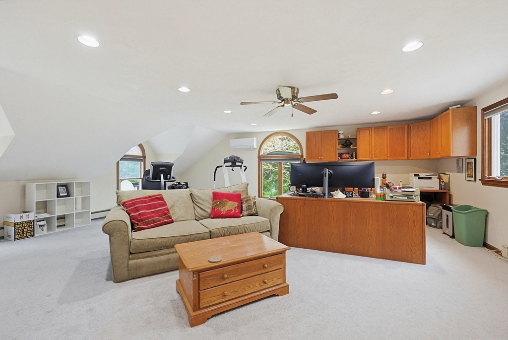 26 Kittredge St