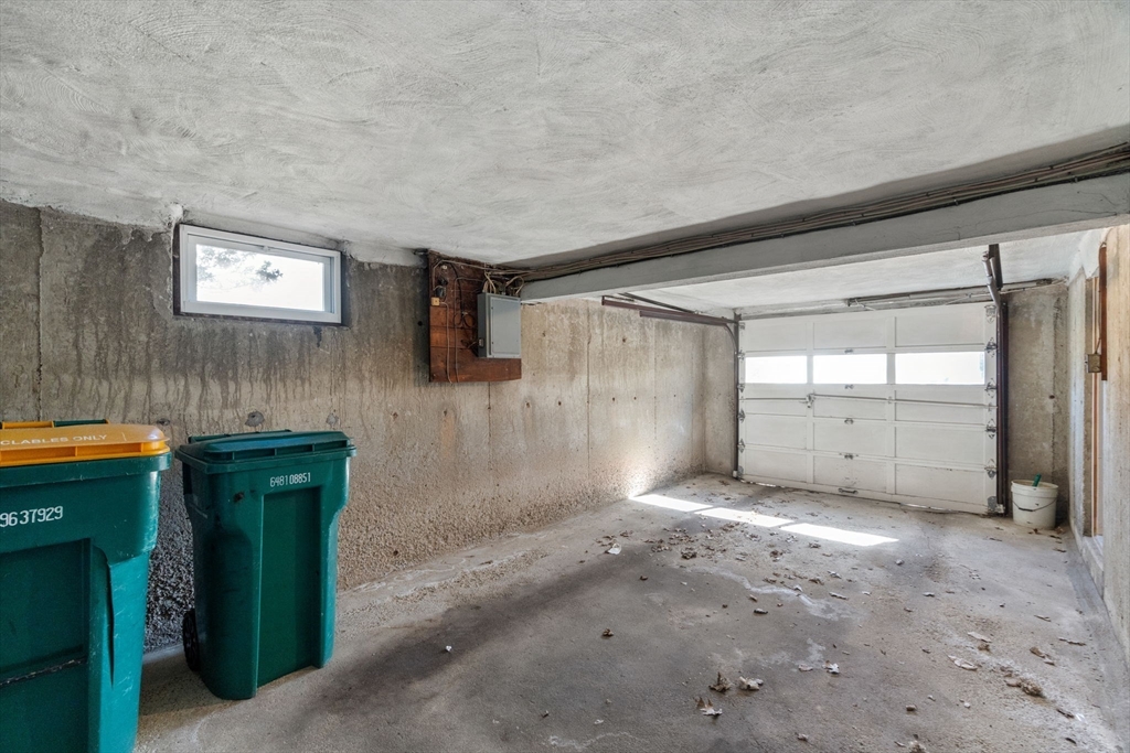 196 Hill St