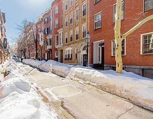 9 Temple St # 1