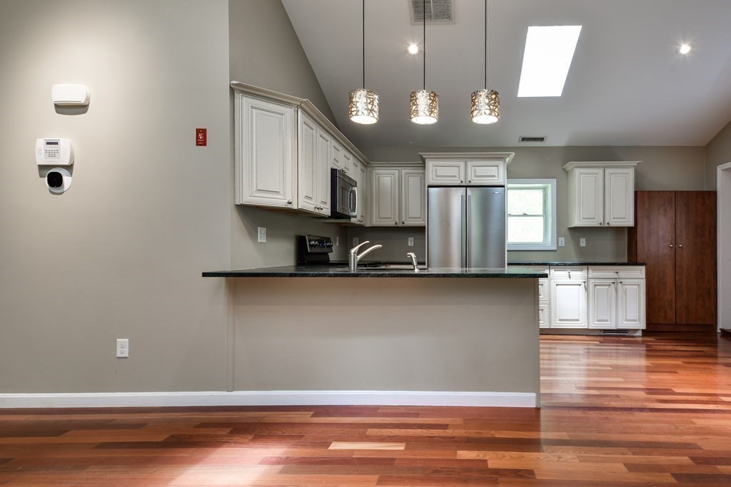 133 Centre St # 133