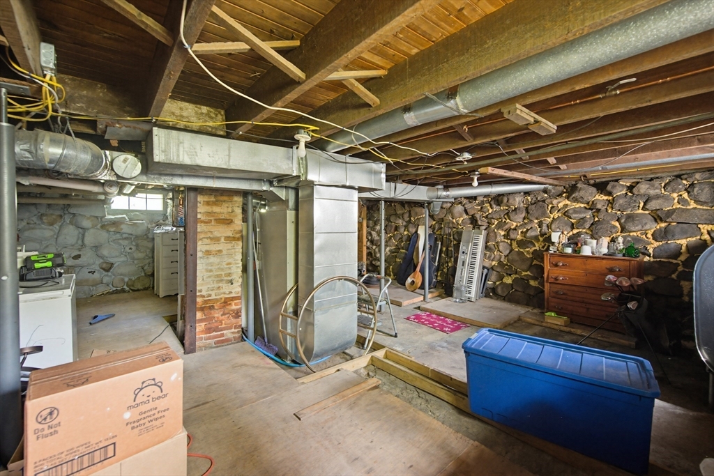 167 Morse St