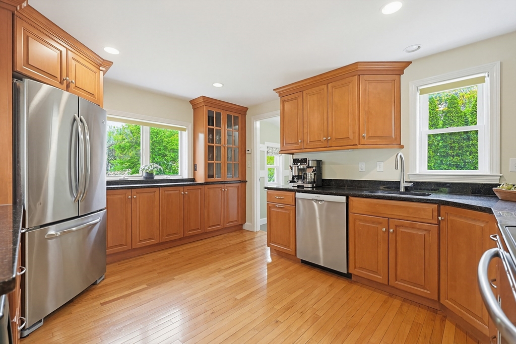 13 Lawrence Circle