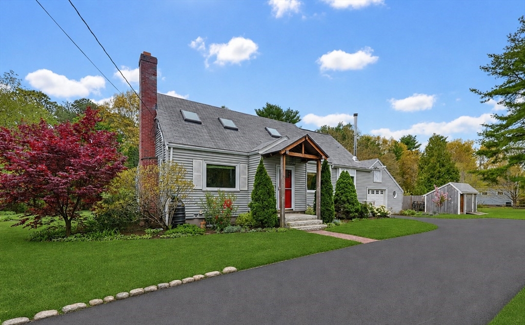 13 Lawrence Circle