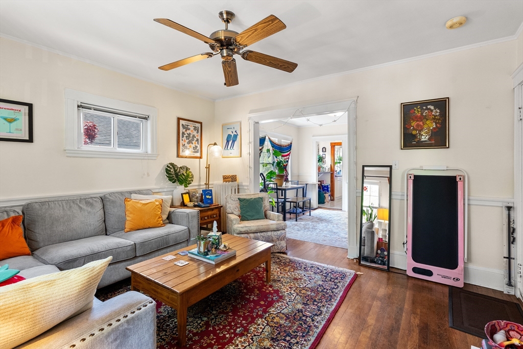 38 Hobson St