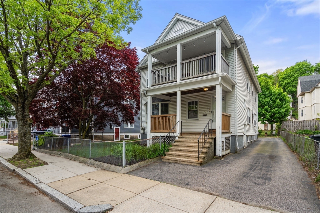38 Hobson St