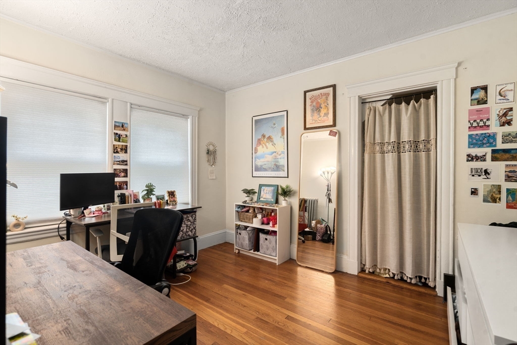 38 Hobson St