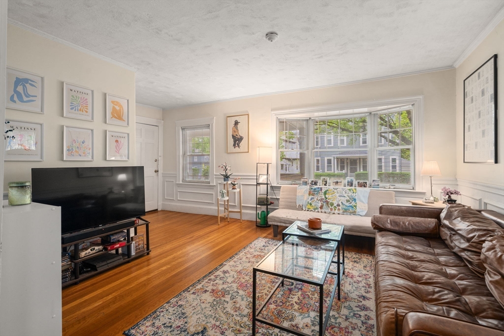 38 Hobson St
