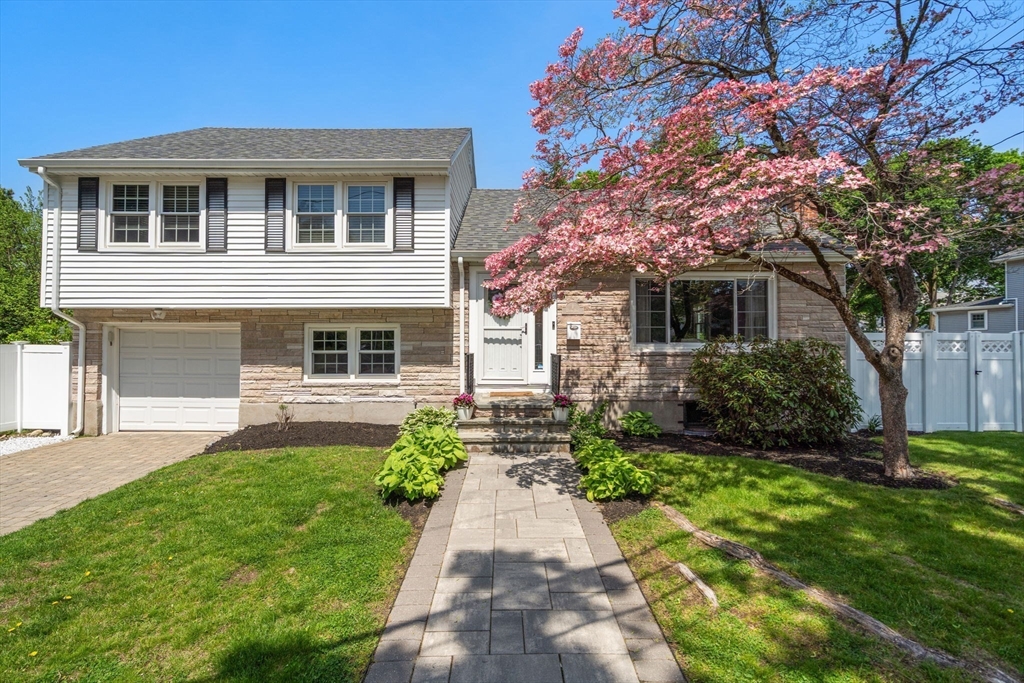 1 Deroma Rd