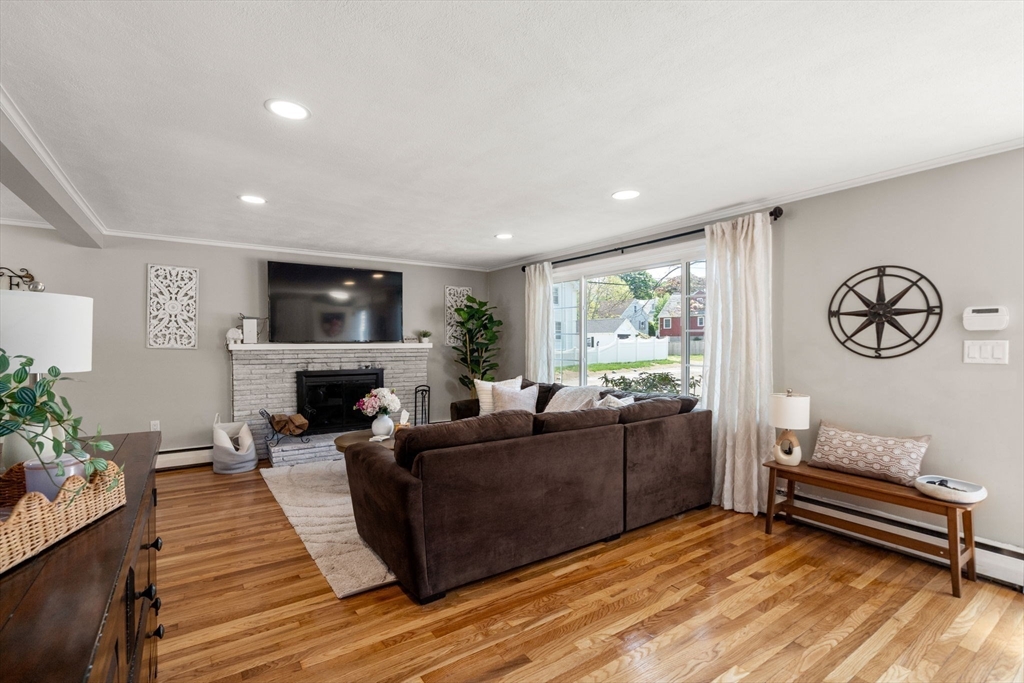 1 Deroma Rd