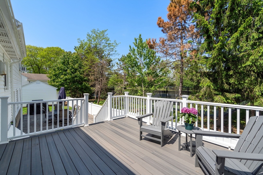 1 Deroma Rd