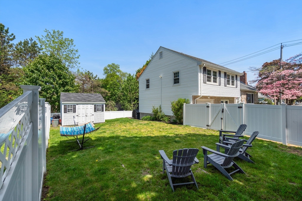 1 Deroma Rd
