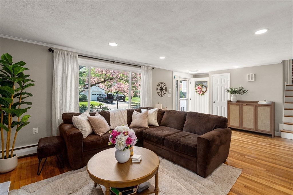 1 Deroma Rd