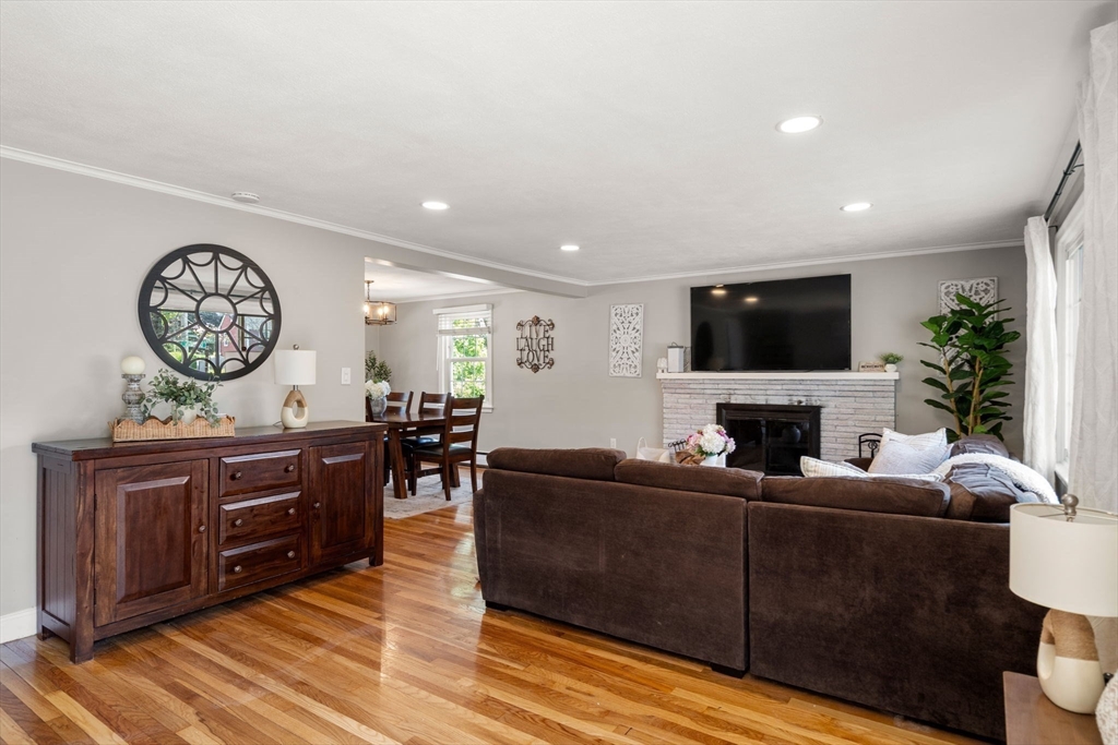 1 Deroma Rd