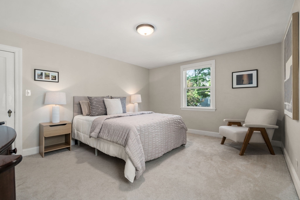 52 Beaufort Ave