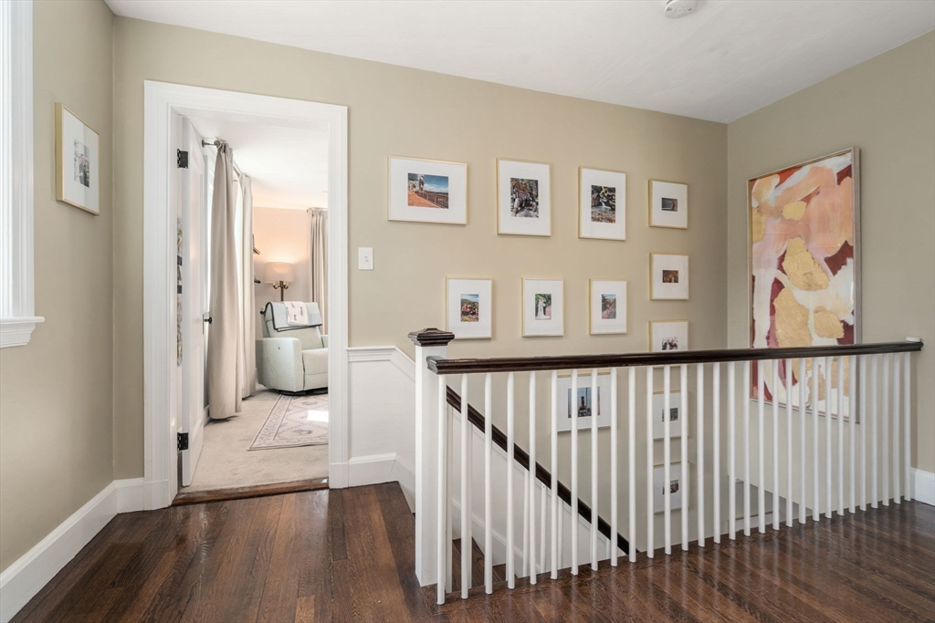 52 Beaufort Ave