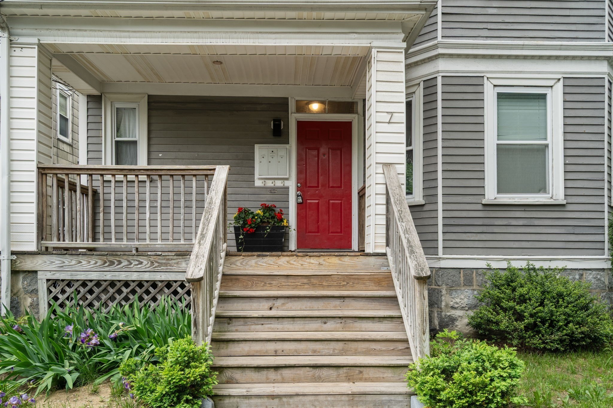 7 Sumner St # 2