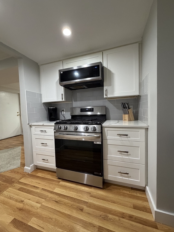 4 Kingswood Dr # 3