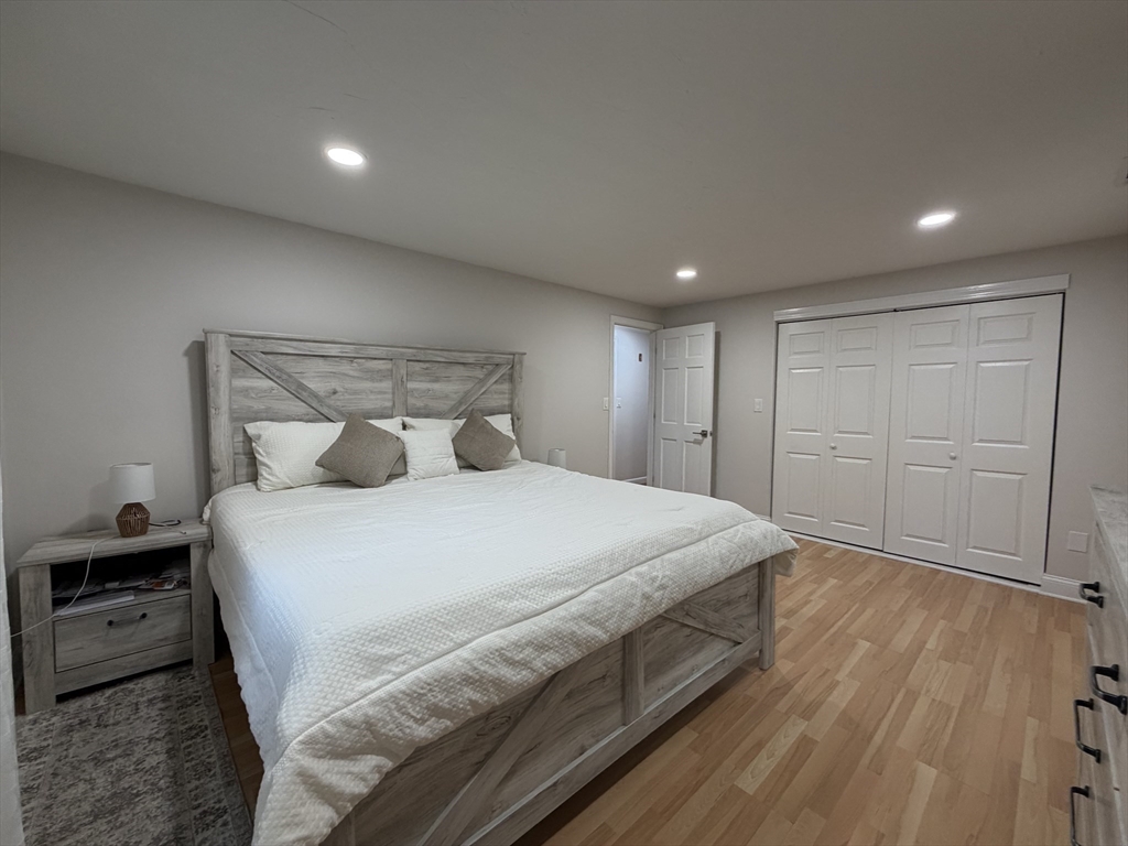 4 Kingswood Dr # 3
