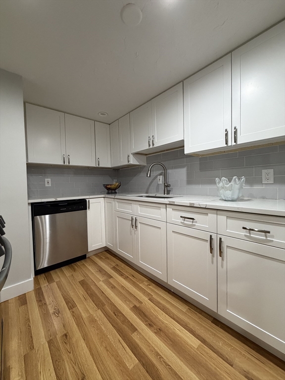 4 Kingswood Dr # 3