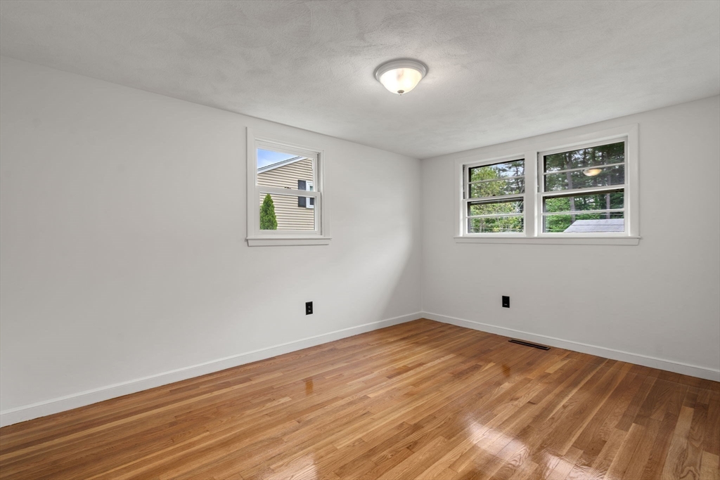 33 Heather Drive