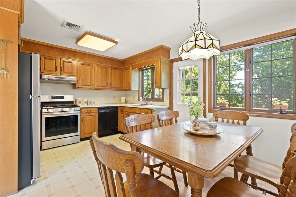 45 Anthony Ln