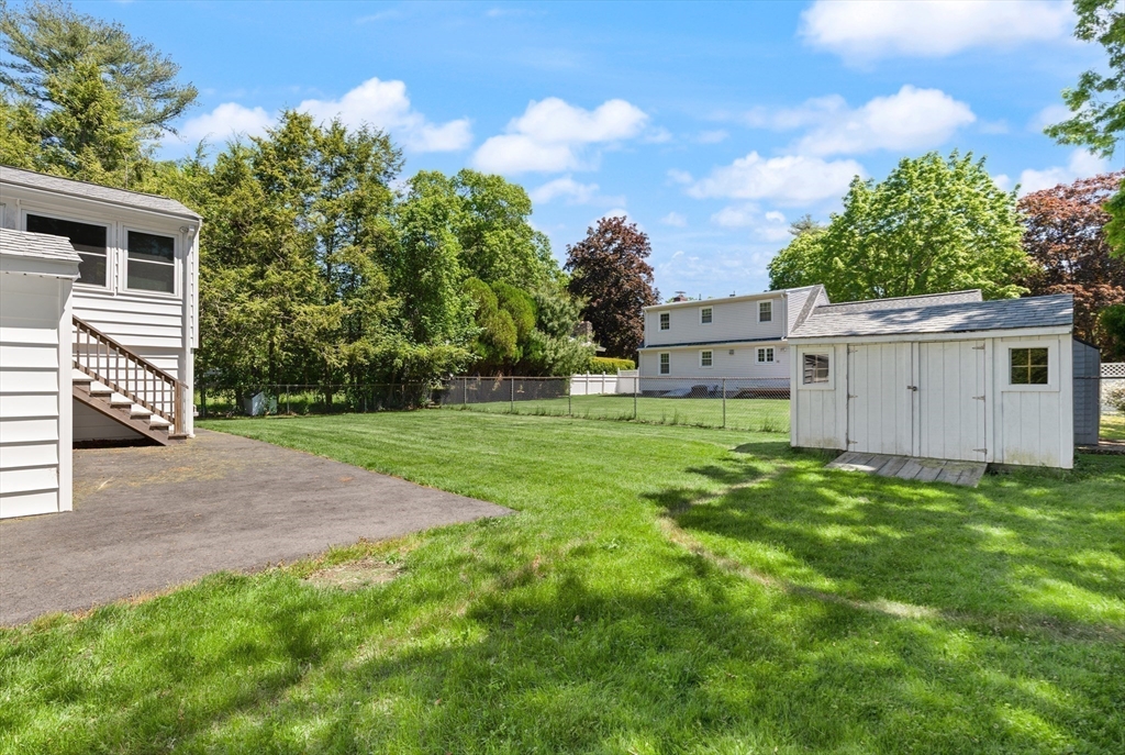 332 Linwood