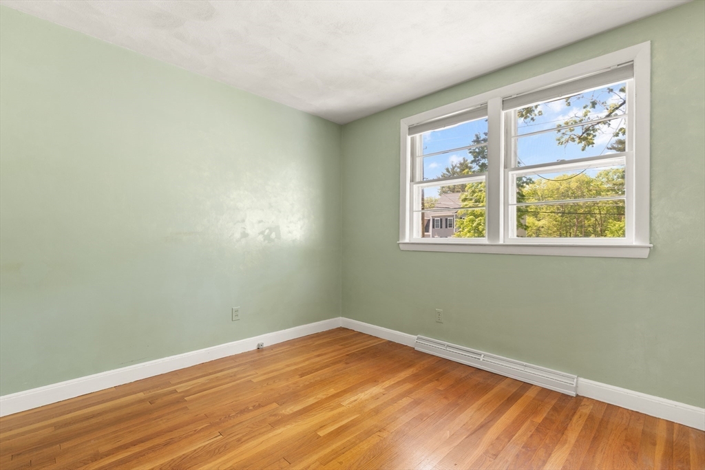332 Linwood