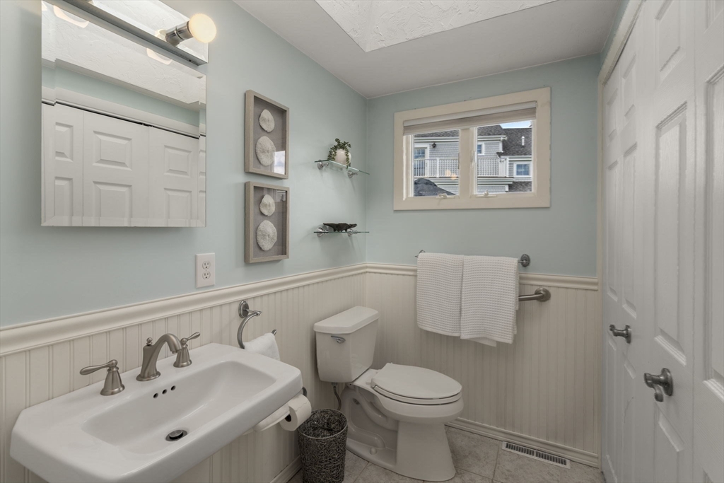 446 Barlows Landing Rd